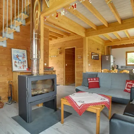 Vakantiehuis Cozy Holiday Near Ski Slopes With Garden In