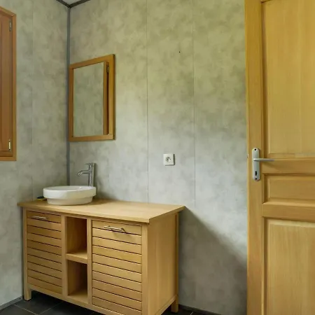 Holiday home Cozy Holiday Near Ski Slopes With Garden In